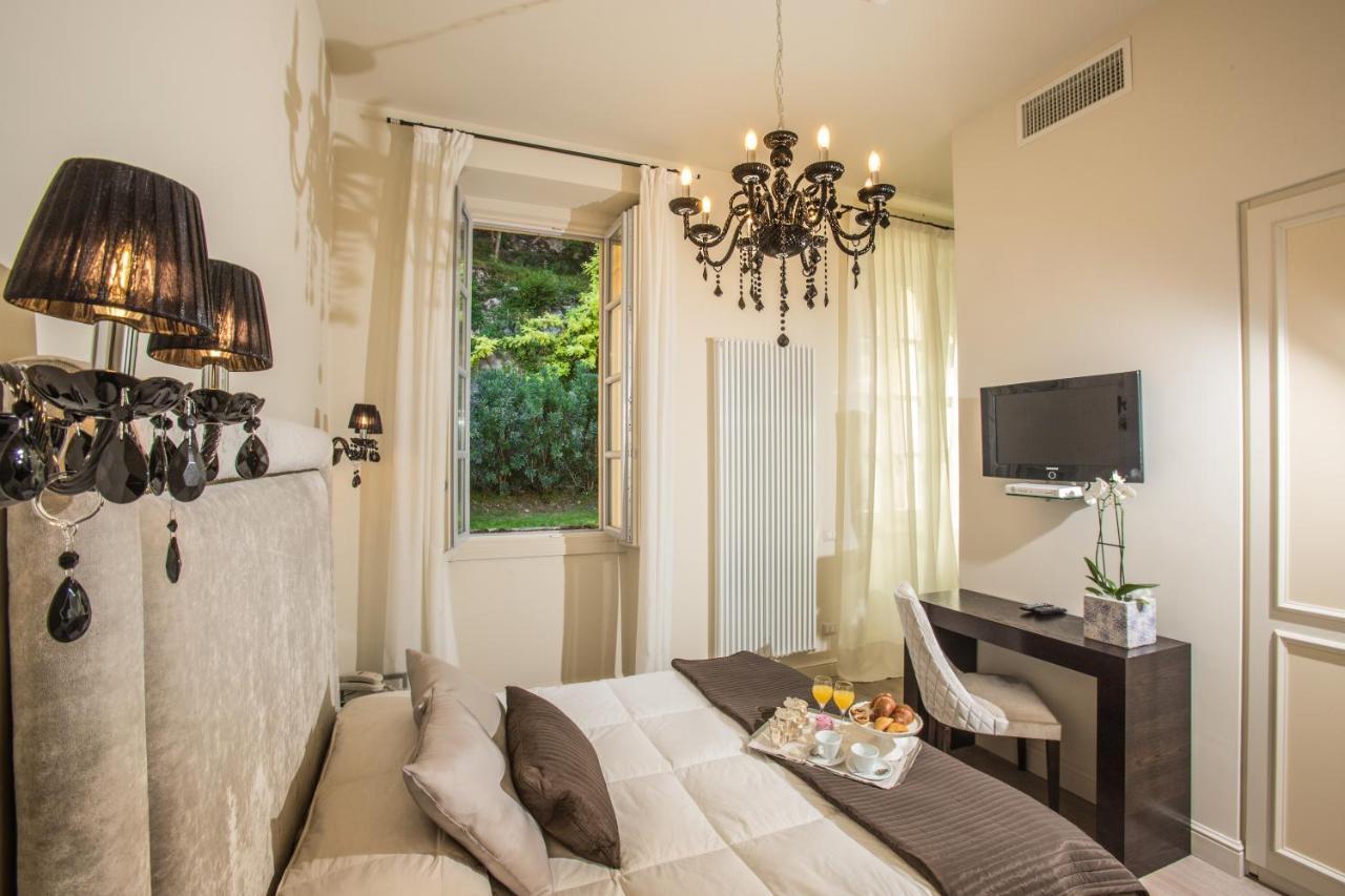 Boutique Hotel Villa Giulia Valmadrera Extérieur photo