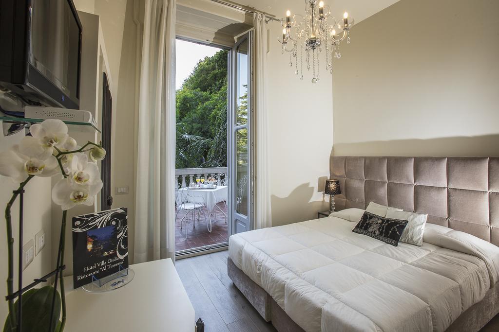 Boutique Hotel Villa Giulia Valmadrera Extérieur photo